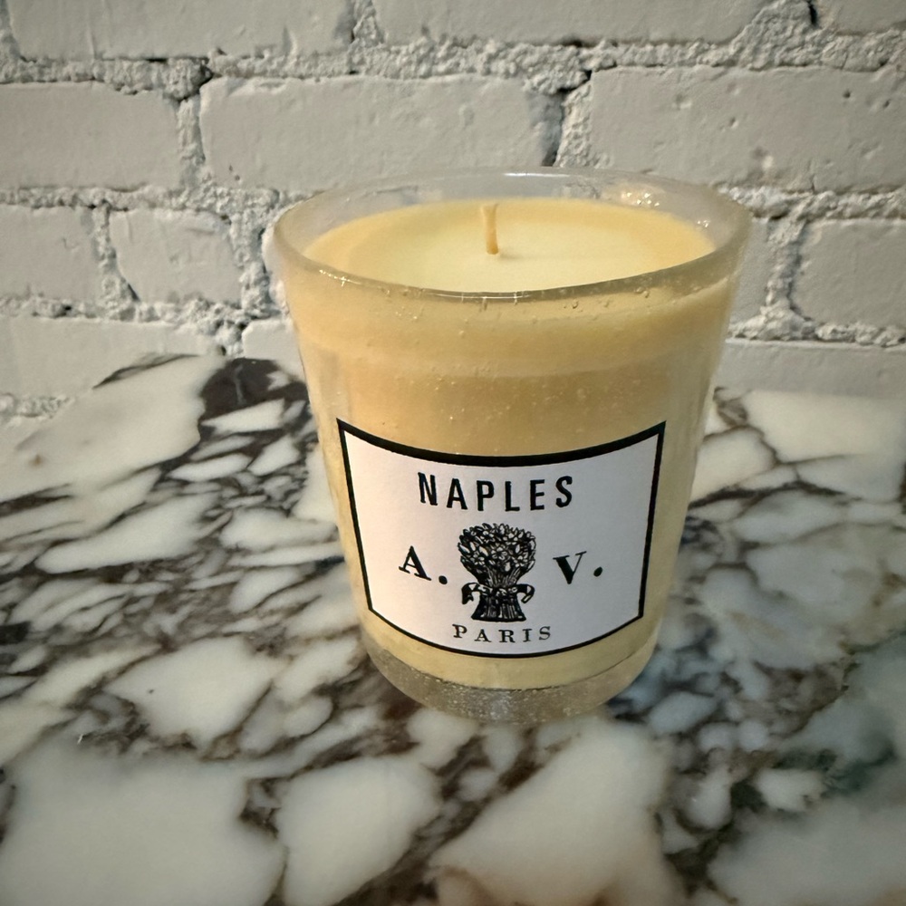 Naples Cream Candle - Picture 2 of 4